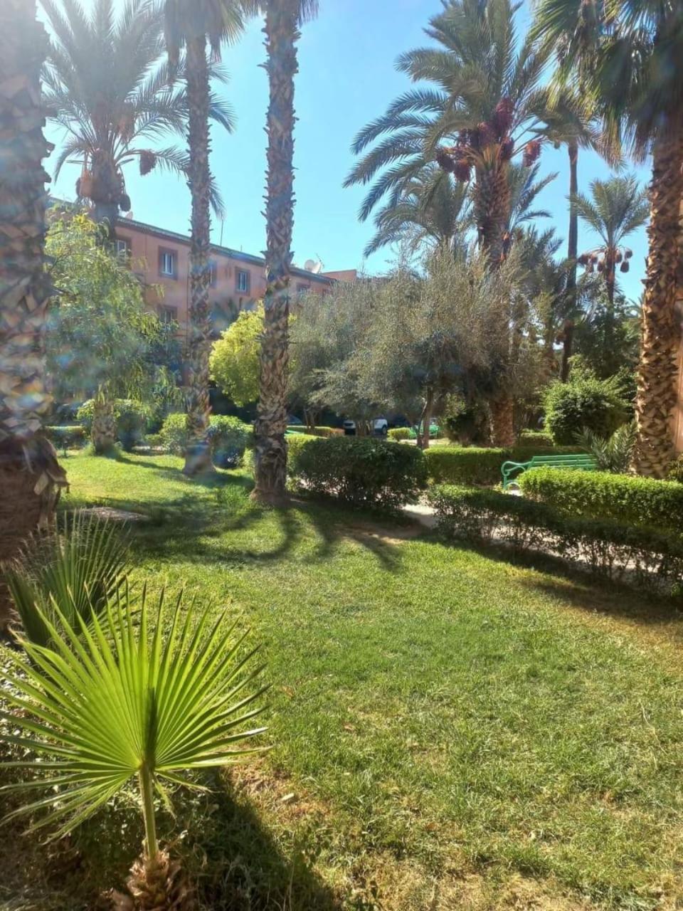 Appartement Dans Residence Avec Piscines Marrakesh Exterior photo